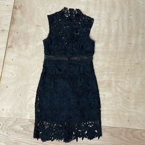 Bardot, Size 6, Black